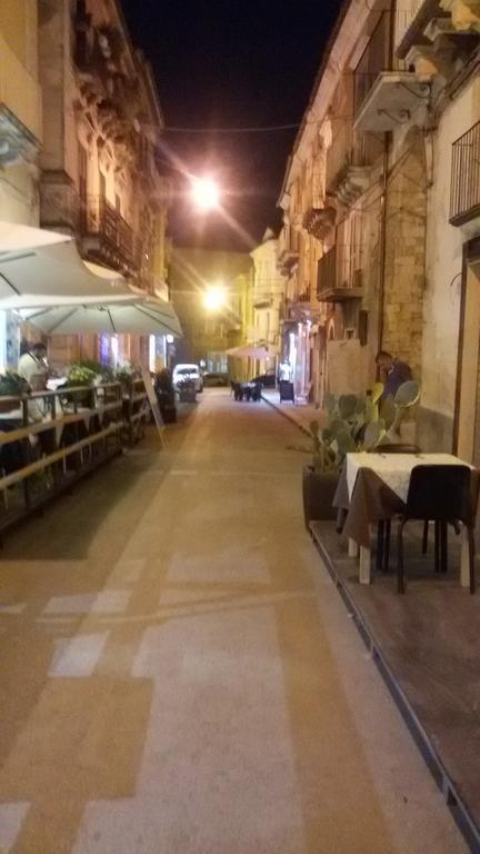 L'Arco Di Coffa Otel Ragusa Dış mekan fotoğraf
